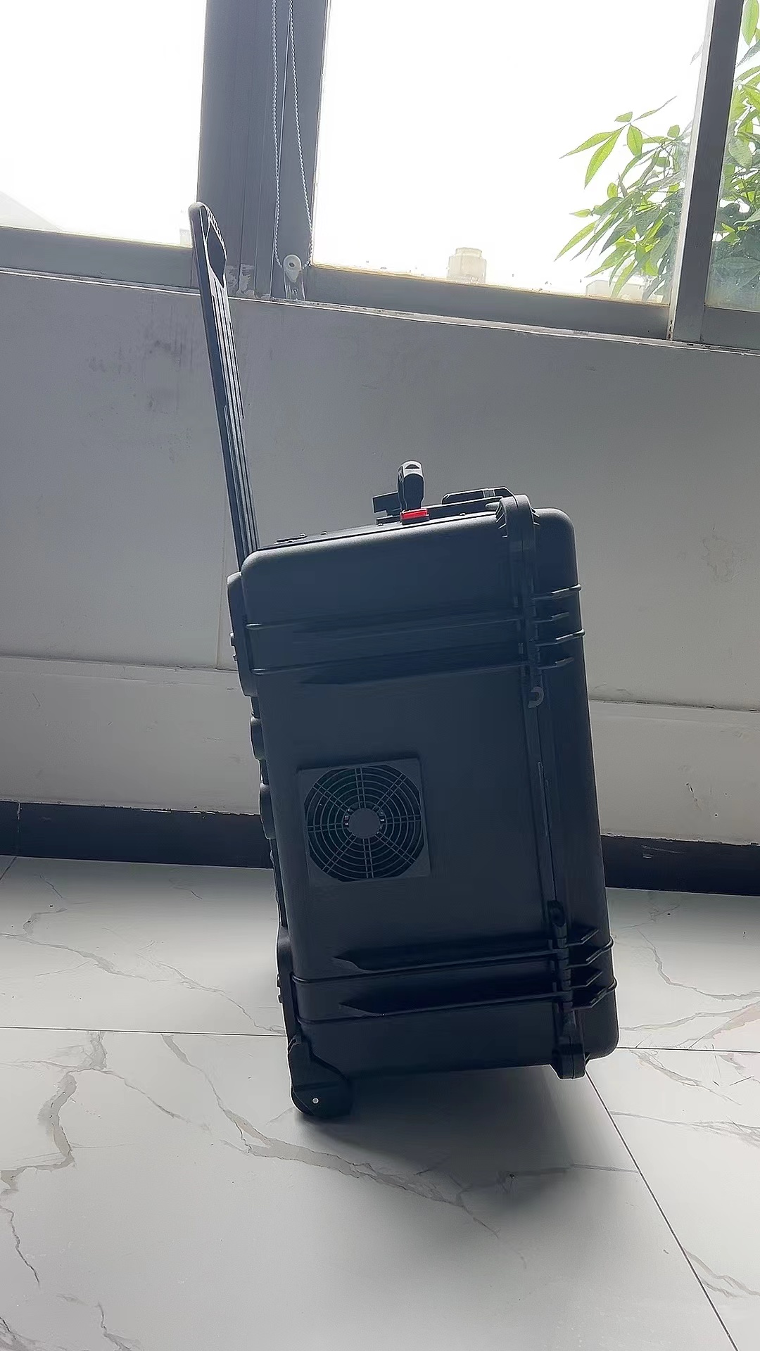 淅川手拉箱型移动通信干扰器